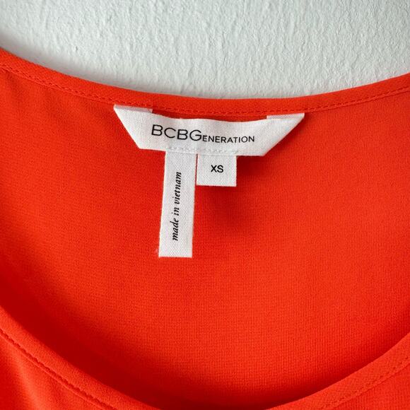 BCBGeneration NWOT Orange Flowy Layered Button Up Crop Top Sheer Tank - Picture 9 of 13